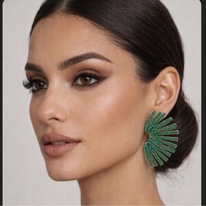 Elegant Green Statement fan shaped Earrings